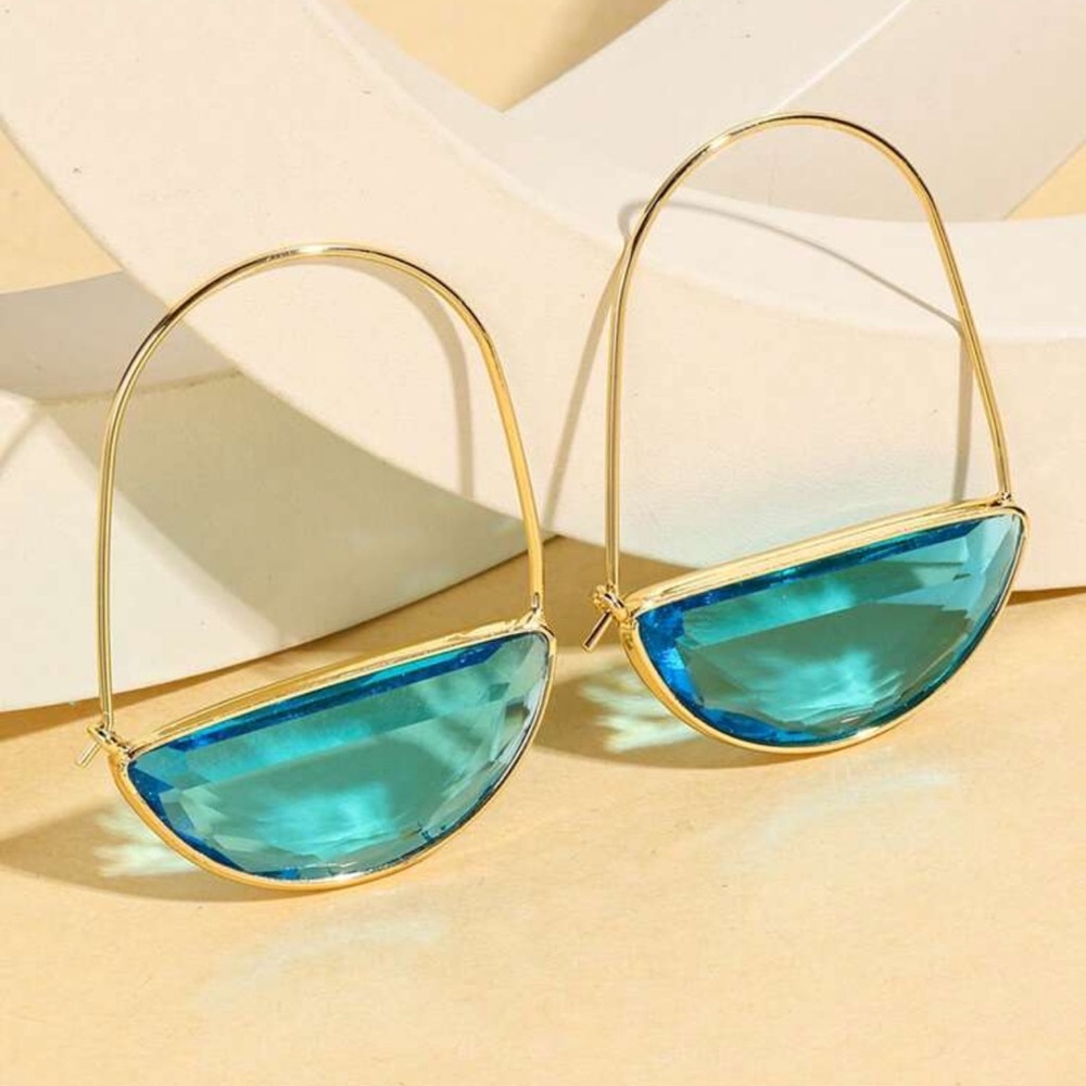 💎 Gemstone Hoop Earrings 💎